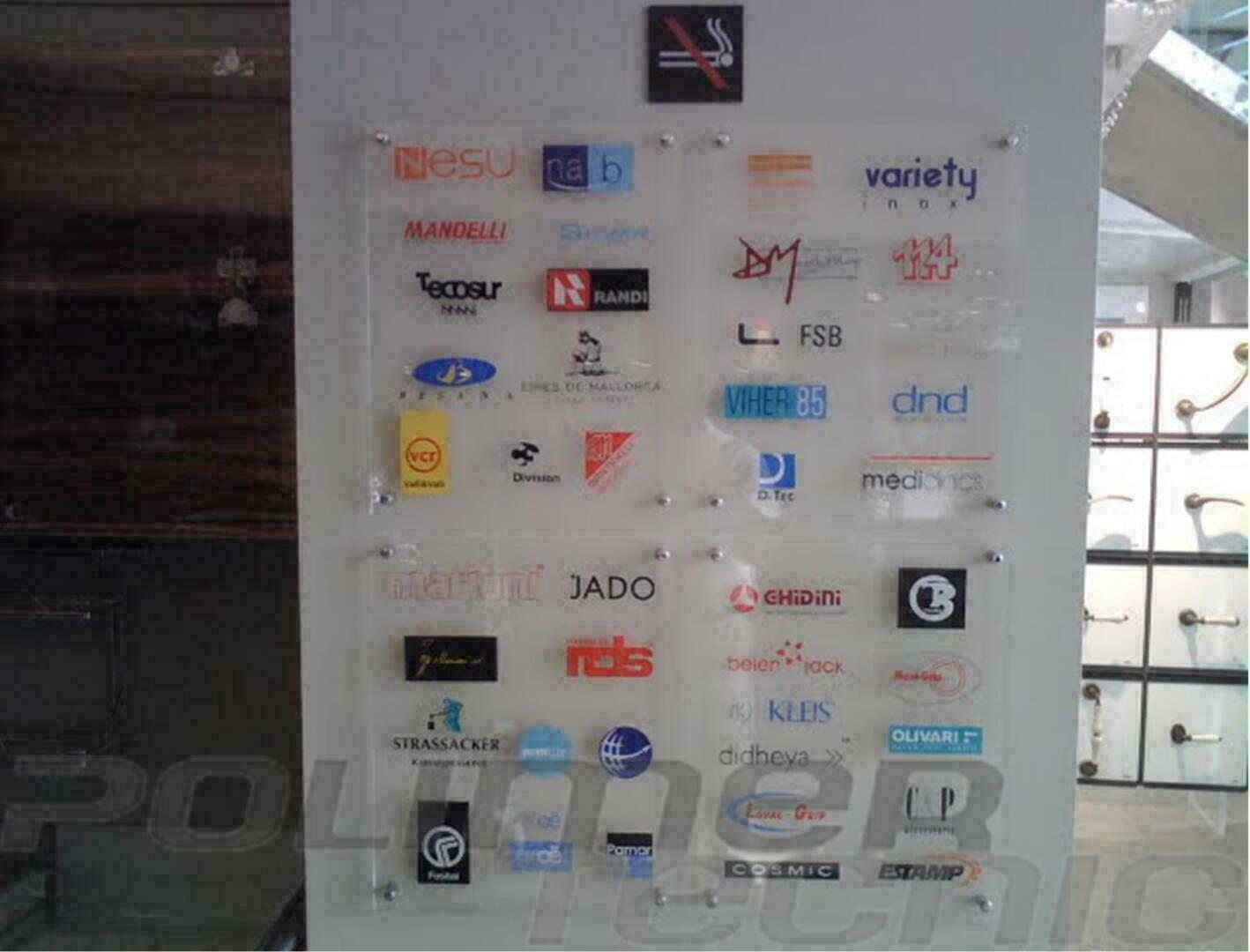 Rotulacion-interior-indicador-de-policarbonato-antivandalismo