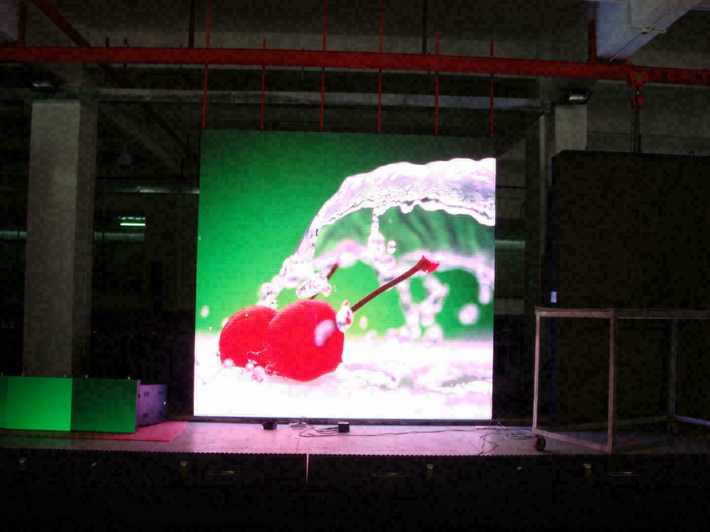 Rotulacion-interior-panel-metacrilato-edgelight