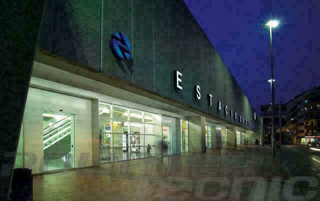 Rotulacion-exterior-rotulacion-blackwhite-noche