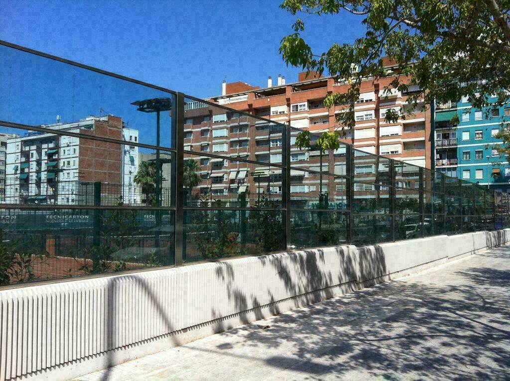 barrera-acustica-policarbonato-fumado